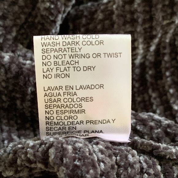 Poof Apparel Cropped Sweater Charcoal Gray Chenille Drop Shoulder Top Large NEW - Picture 10 of 12